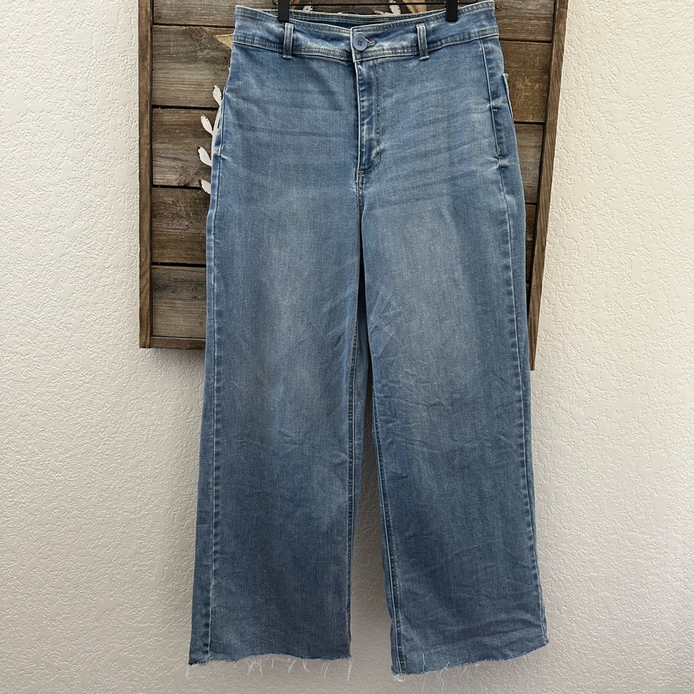 OAT New York Women's Light Blue Wide-Leg Jeans 10/30